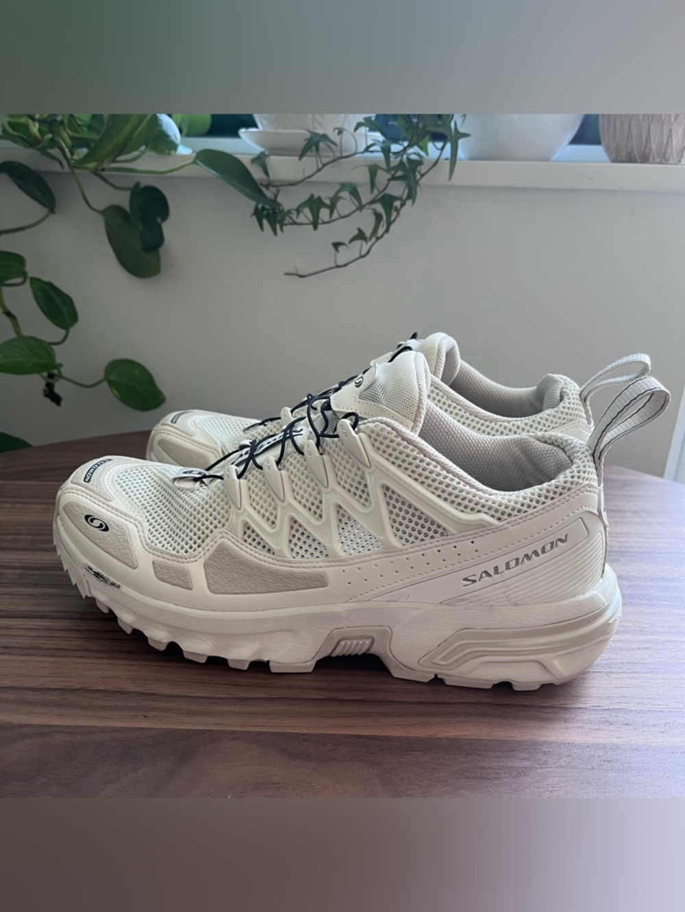 Salomon Cream Trail Running Sneakers. Women’s size 10